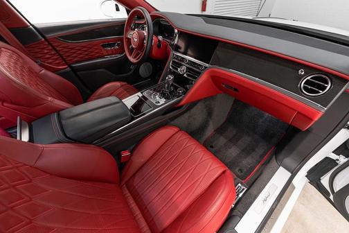 2022 Bentley Flying Spur Hybrid 