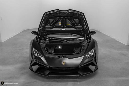 2023 Lamborghini Huracan Tecnica Coupe