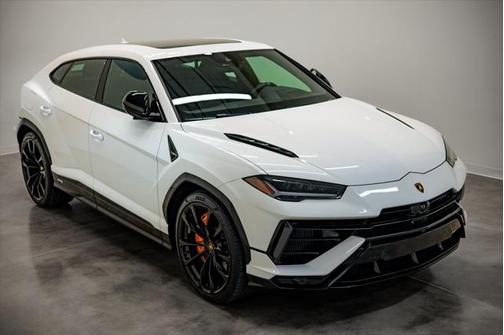 2024 Lamborghini Urus S