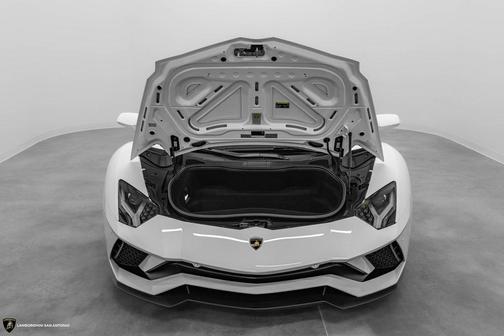 2018 Lamborghini Aventador S Base