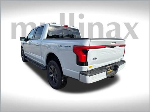 2025 Ford F-150 Lightning LARIAT