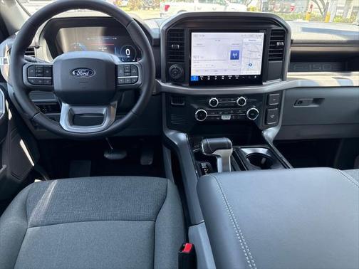 2025 Ford F-150 Lightning XLT