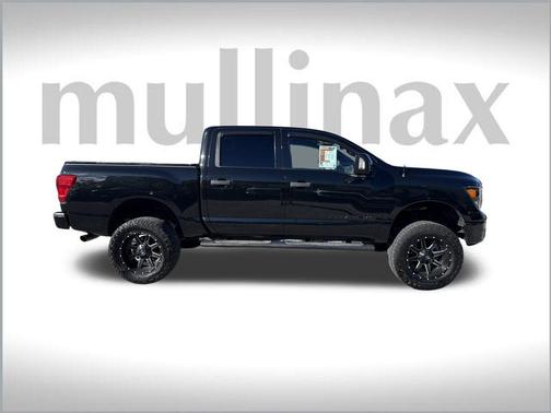 2018 Nissan Titan SL