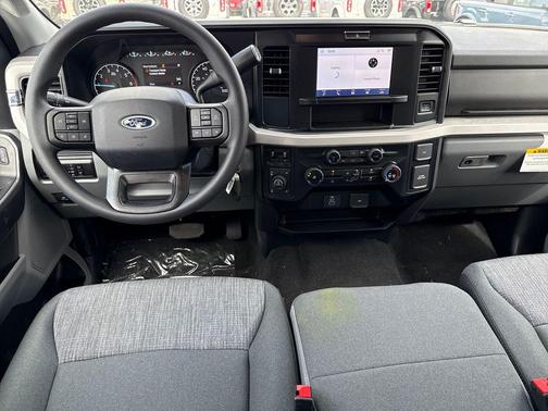 2025 Ford F-250 XLT