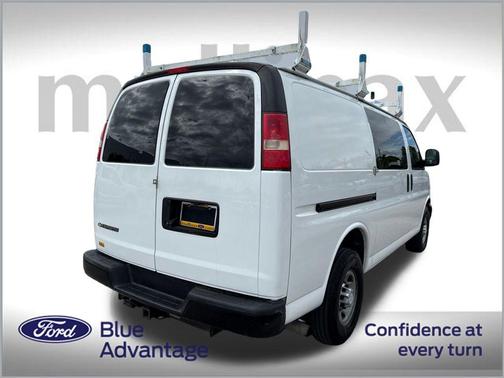 2017 Chevrolet Express 2500 Work Van
