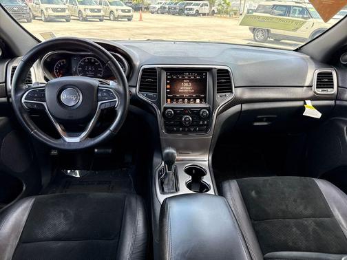 2017 Jeep Grand Cherokee Altitude