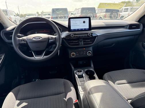 2023 Ford Escape SE