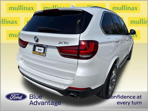 Mineral White Metallic 2017 BMW X5 sDrive35i