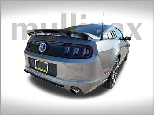 2014 Ford Mustang V6