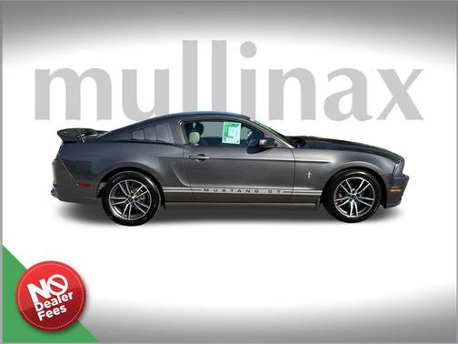 2014 Ford Mustang V6