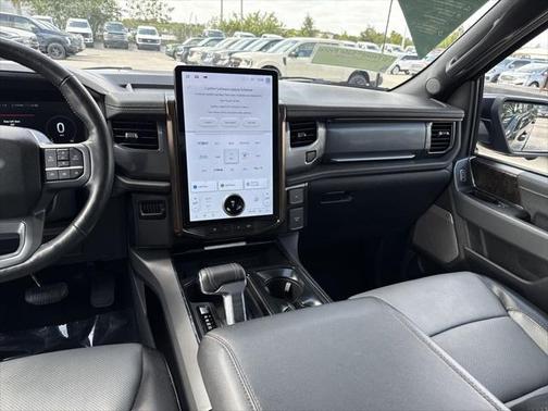 2023 Ford F-150 Lightning LARIAT
