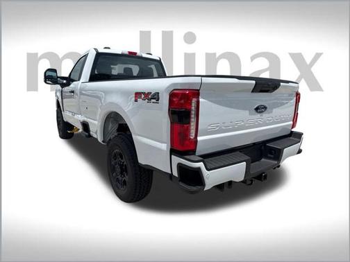 2025 Ford F-350 XLT