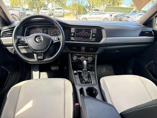 2019 Volkswagen Jetta 1.4T R-Line