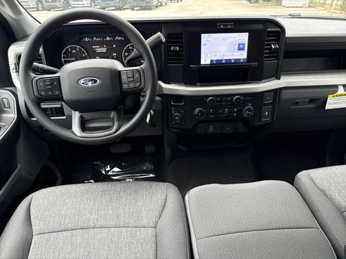 2025 Ford F-250 XLT