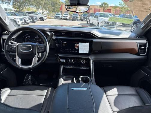 2024 GMC Sierra 2500 Denali