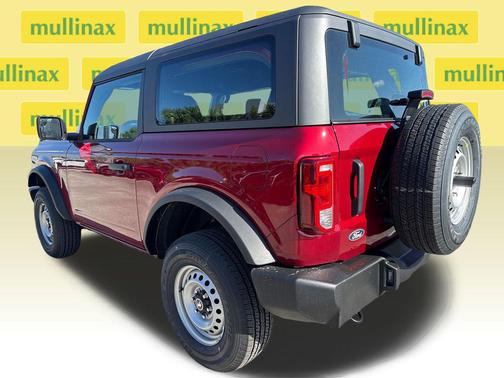RUBY RED MET TNTD CLEARCOAT 2026 Ford Bronco Base