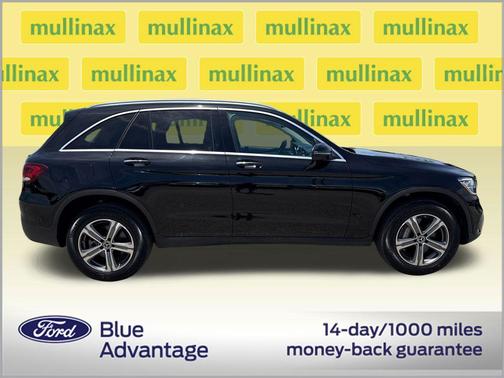 Black 2022 Mercedes-Benz GLC 300 Base