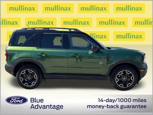 ERUPTION GREEN METALLIC 2025 Ford Bronco Sport Outer Banks