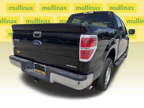 TUXEDO BLACK METALLIC 2013 Ford F-150 XL