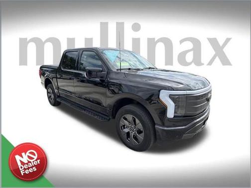 2023 Ford F-150 Lightning LARIAT