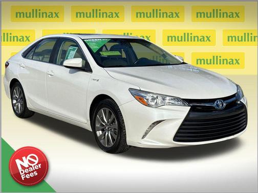 2016 Toyota Camry Hybrid XLE