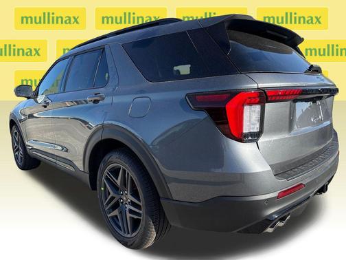 Carbonized Gray Metallic 2026 Ford Explorer ST