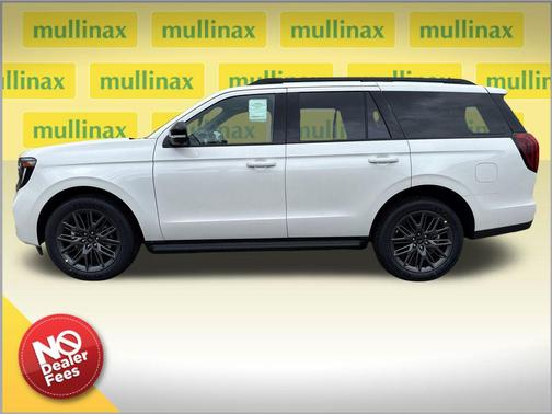 Star White Metallic Tri-Coat 2026 Ford Expedition Platinum