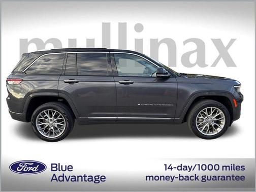 2022 Jeep Grand Cherokee Summit