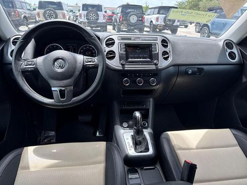 2016 Volkswagen Tiguan S