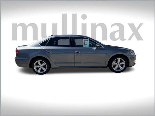 2015 Volkswagen Passat 1.8T Limited Edition