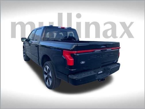 2025 Ford F-150 Lightning Platinum