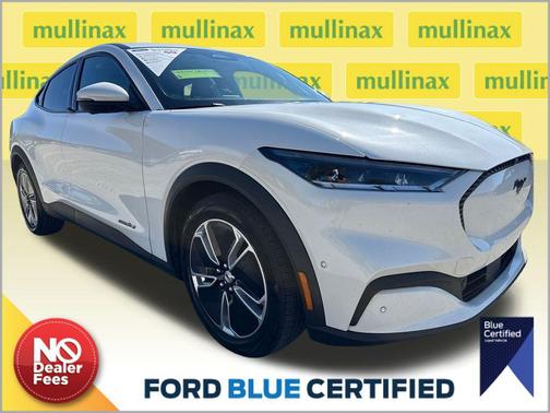 2022 Ford Mustang Mach-E Select