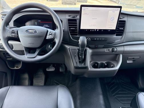 OXFORD WHITE 2026 Ford Transit-250 Base