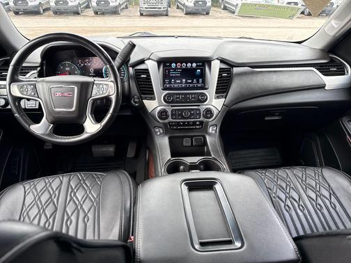 2019 GMC Yukon SLT