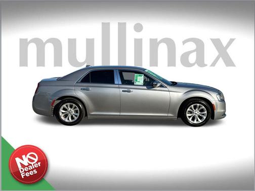 2016 Chrysler 300 Limited