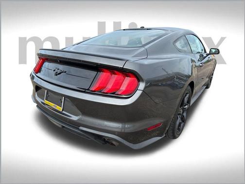 2020 Ford Mustang EcoBoost