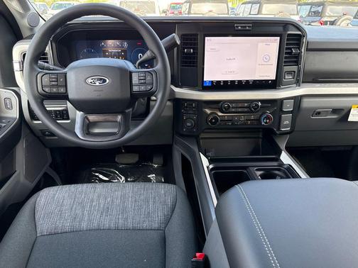 2025 Ford F-250 XLT