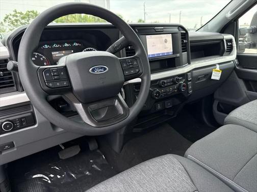 2025 Ford F-350 XLT