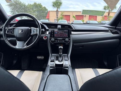 2018 Honda Civic Sport Touring