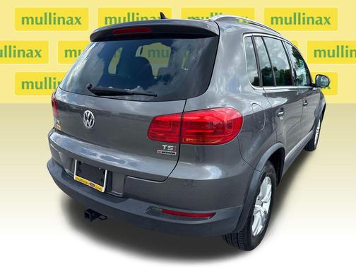 Pepper Gray Metallic 2016 Volkswagen Tiguan SEL