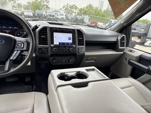 2022 Ford F-350 XLT