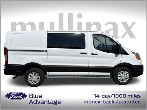 2022 Ford Transit-250 Base