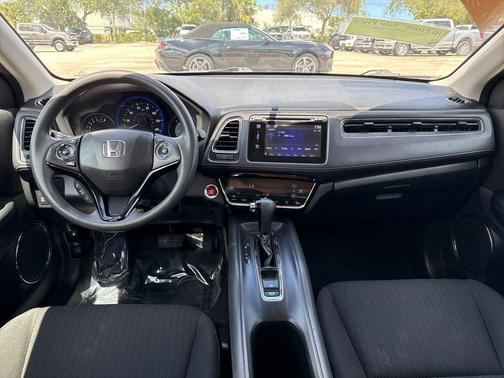 2017 Honda HR-V EX