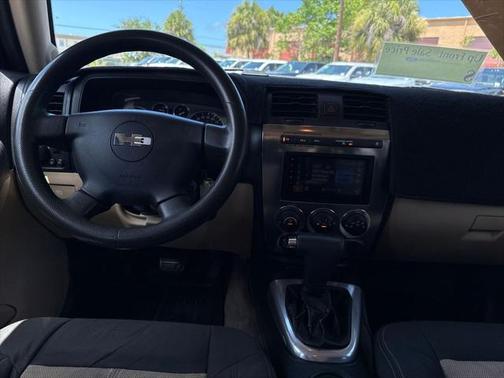 2010 Hummer H3 Base