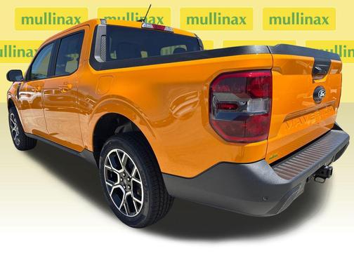 Orange Fury Metallic Tri-Coat 2026 Ford Maverick Lariat