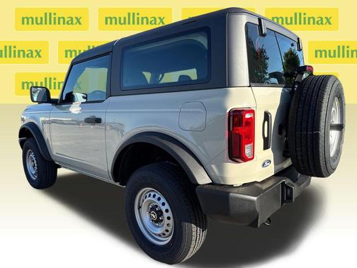 DESERT SAND 2026 Ford Bronco Base