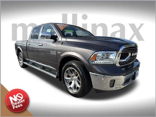 2017 RAM 1500 Limited Crew Cab 4x2 6'4' Box
