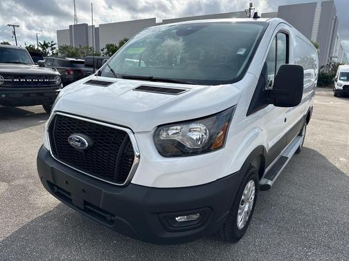 2024 Ford Transit-250 Base