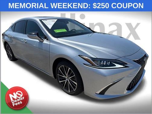 2022 Lexus ES 350 Base
