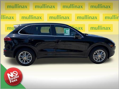 Black 2016 Porsche Cayenne Cayenne